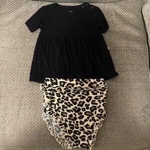 Posh peanut 2 piece Henley and bummies set.